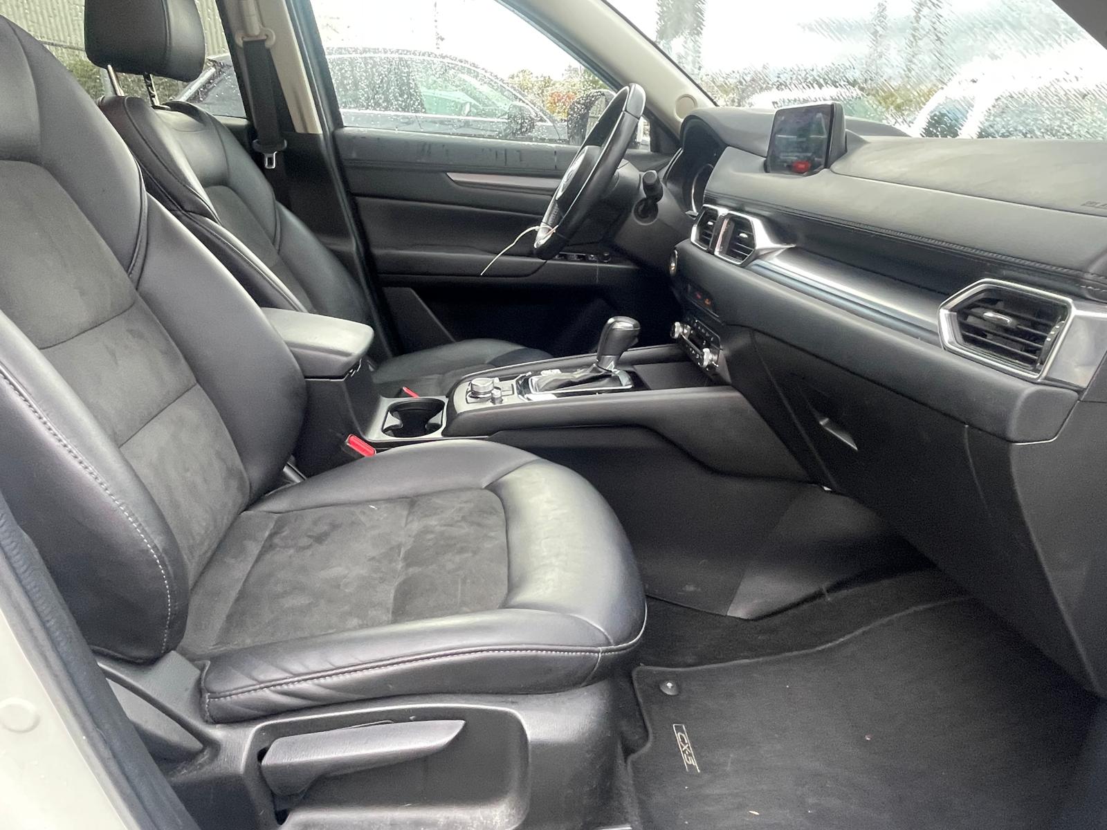 PHOTO-2025-10-23-15-28-43 12.jpg