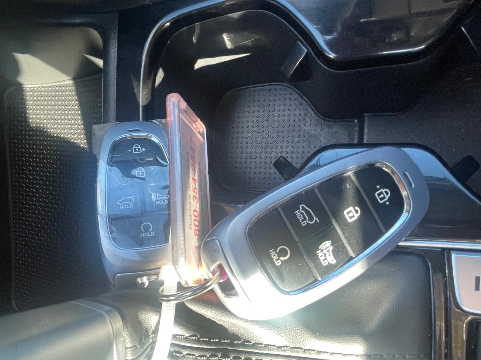 PHOTO-2025-11-04-11-00-28 10.jpg